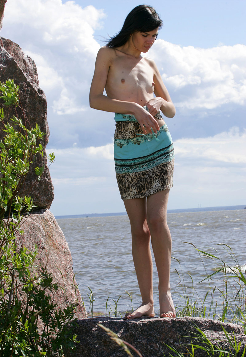 Адриана, 38